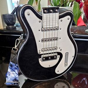 Guitar Purse